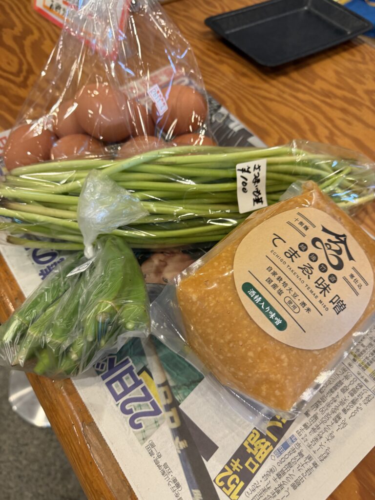 人魚館で買った卵・野菜・竹直味噌