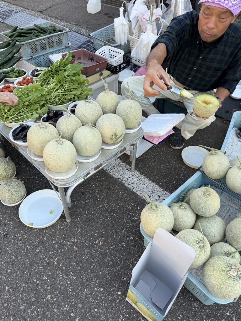 三・八の市のメロン
