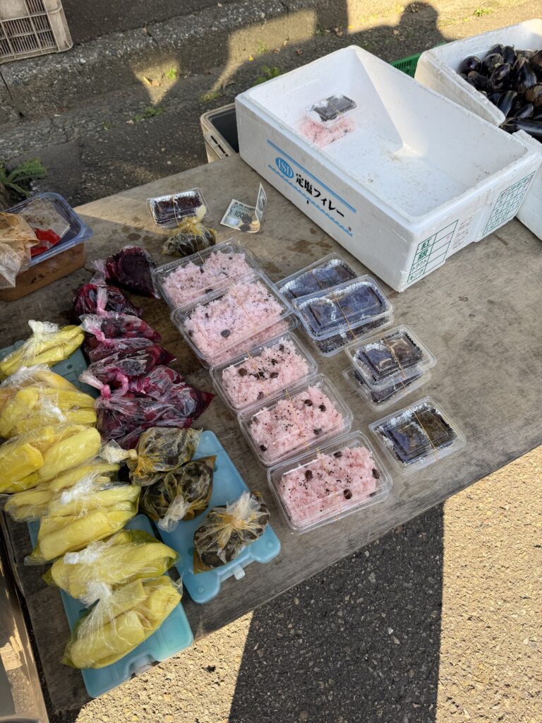 三・八の市の野菜とくだもの