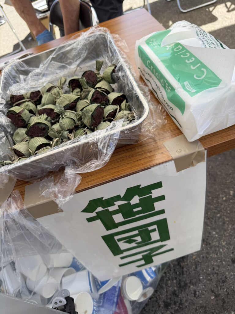 19 62.4km 吉川区総合事務所 笹団子は歩きながら